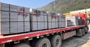 濮阳 芝麻灰地铺石出货日常