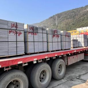 濮阳 芝麻灰地铺石出货日常