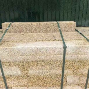 濮阳 黄金麻花岗岩石材机切面栏杆料半成品