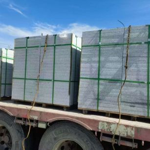 濮阳 芝麻白花岗岩地铺石装车日常