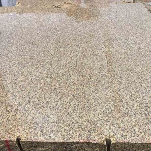 濮阳 黄金麻花岗岩石材方料