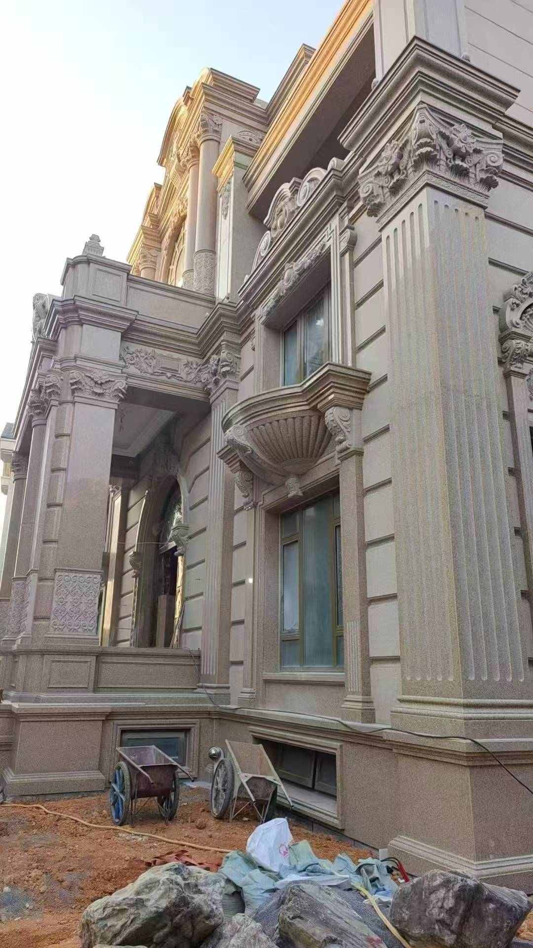 濮阳 黄金麻花岗岩光面别墅外墙干挂施工完成