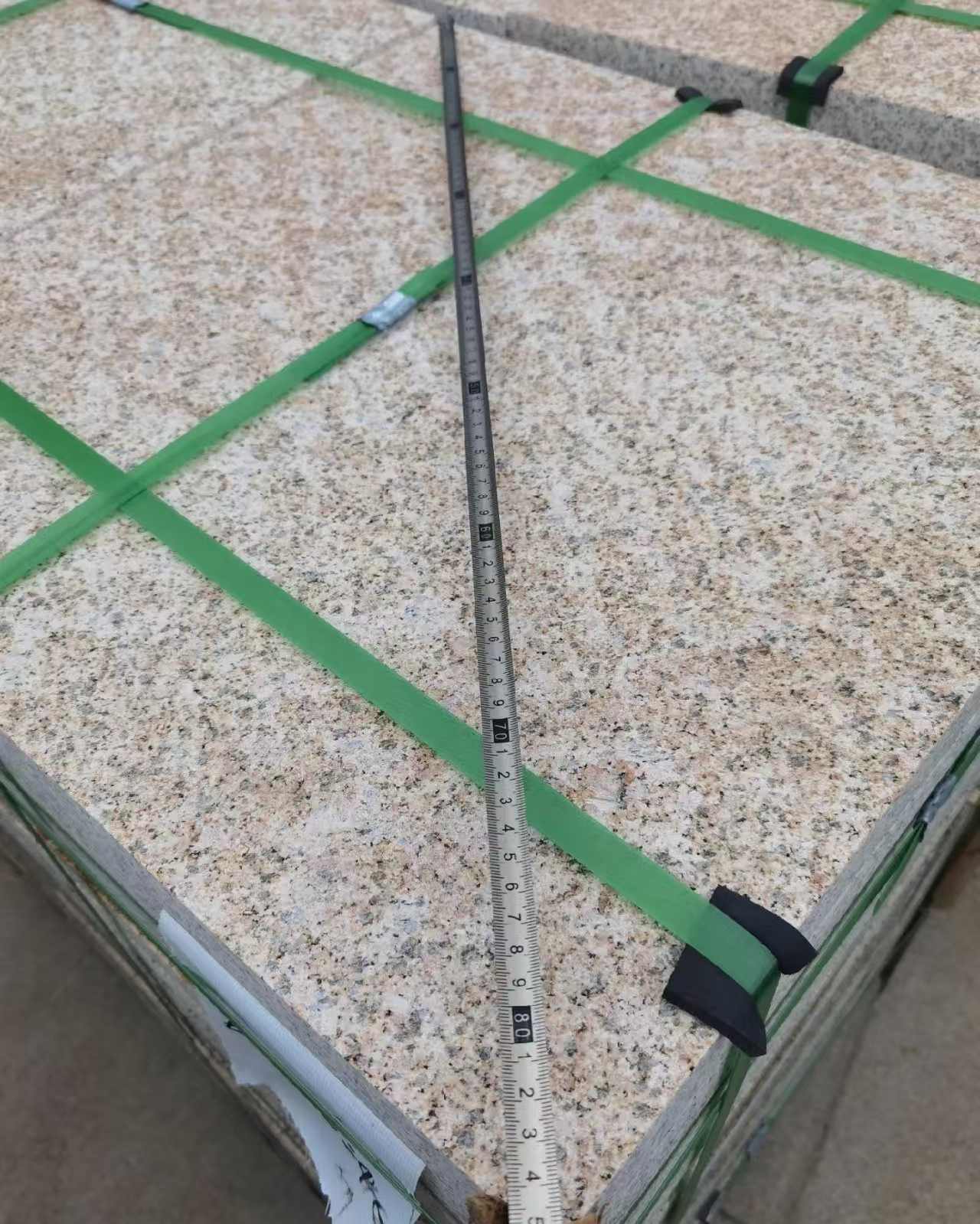 濮阳 黄金麻火烧面地铺石