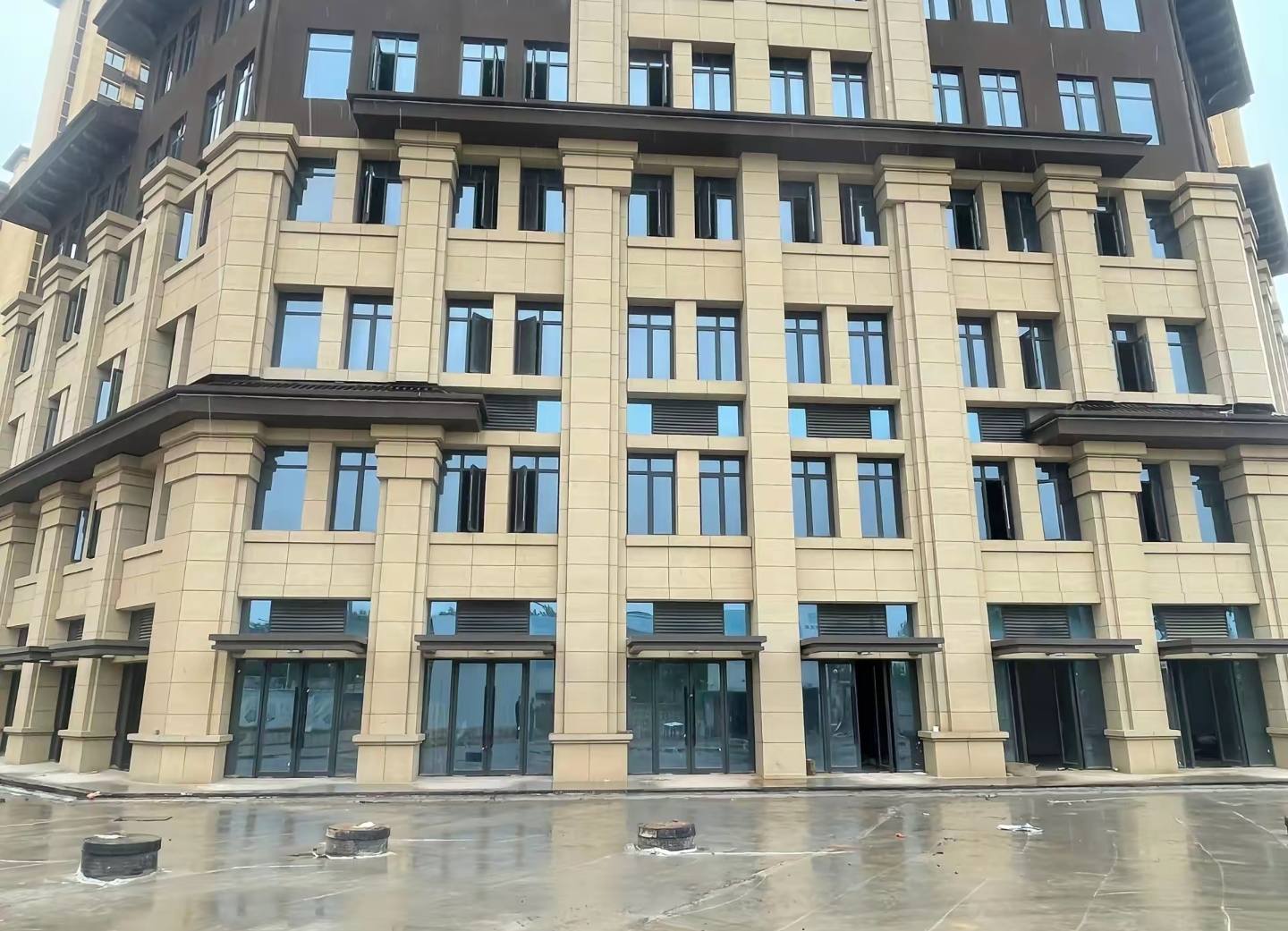 濮阳 黄金麻花岗岩荔枝面小区外墙干挂