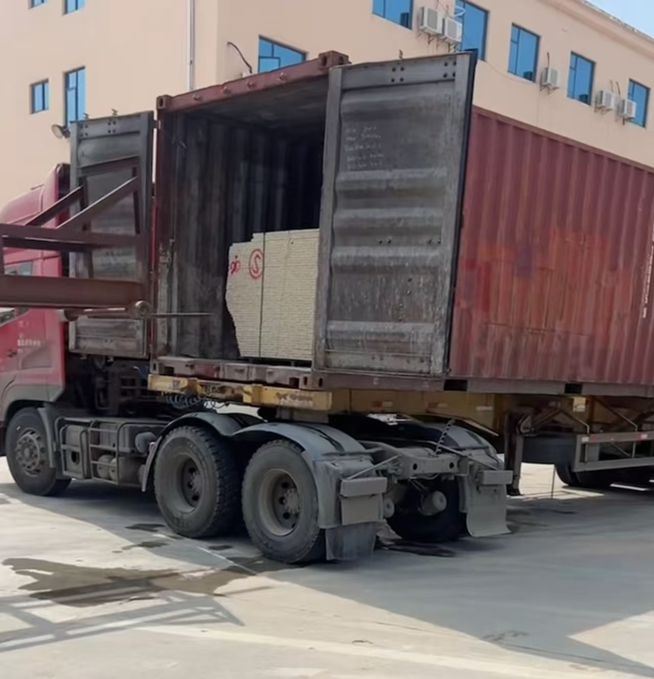 濮阳 黄金麻荔枝面毛板