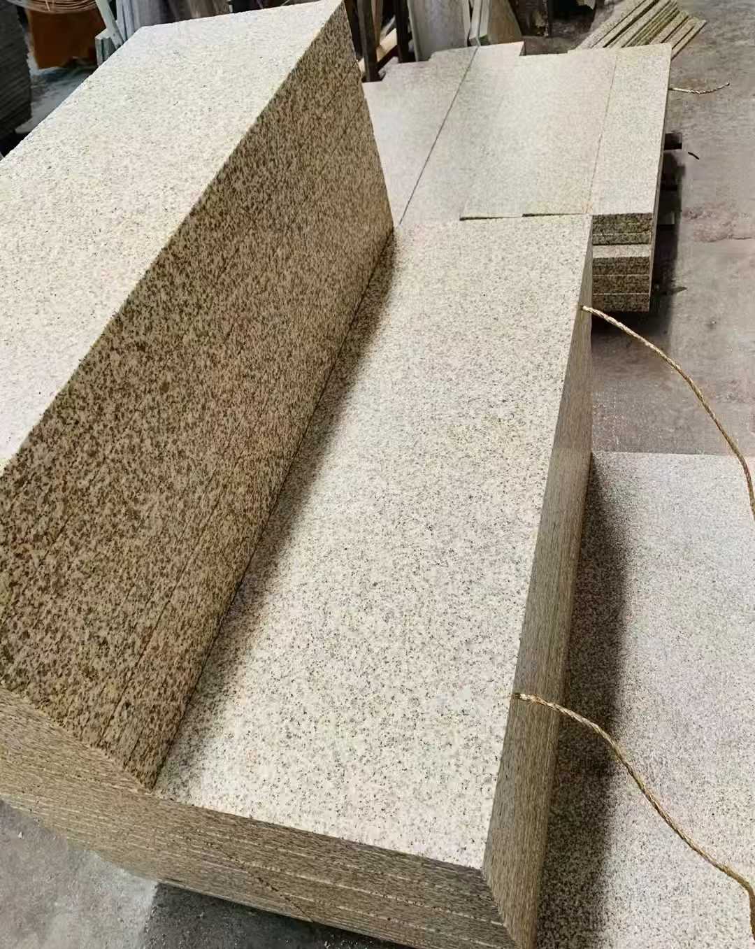 濮阳 黄金麻荔枝面外墙干挂成品