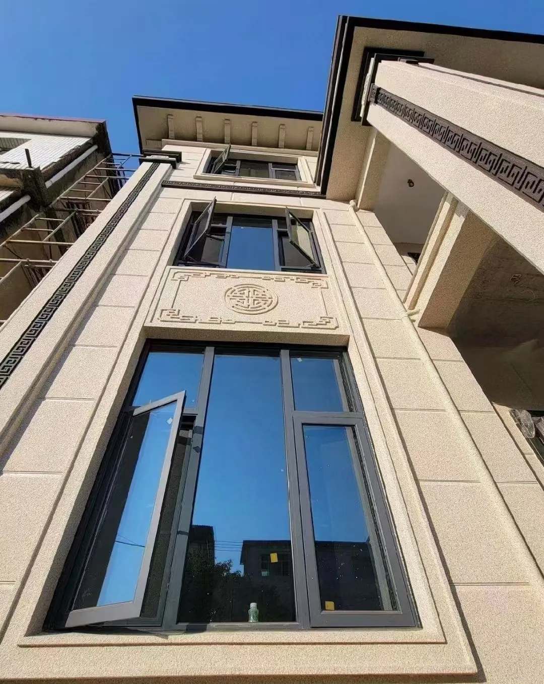 濮阳 黄金麻荔枝面别墅外墙干挂效果展示