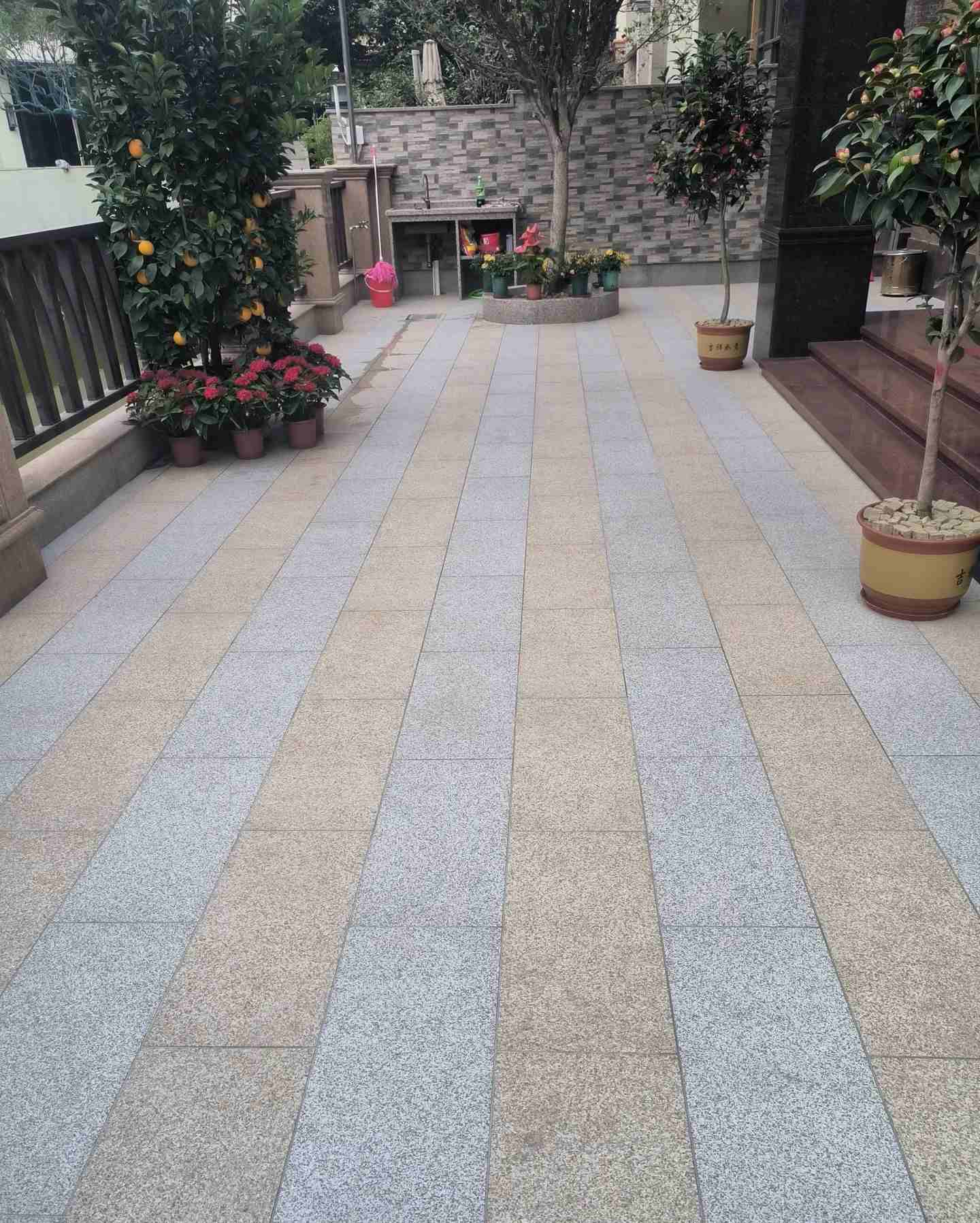 濮阳 黄金麻白麻荔枝面庭院铺装展示